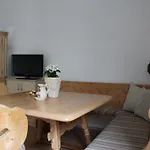 Gaestehaus Glaubenstein בית הארחה 3*