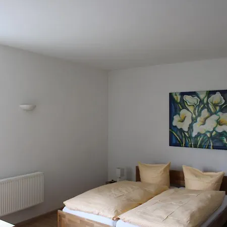 Gaestehaus Glaubenstein 3*